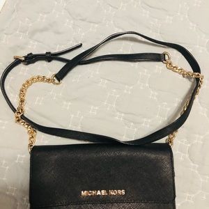 Used, michael kors wallet crossbody purse!
